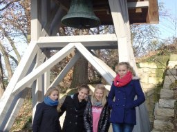 06_Unter_der_Glocke
